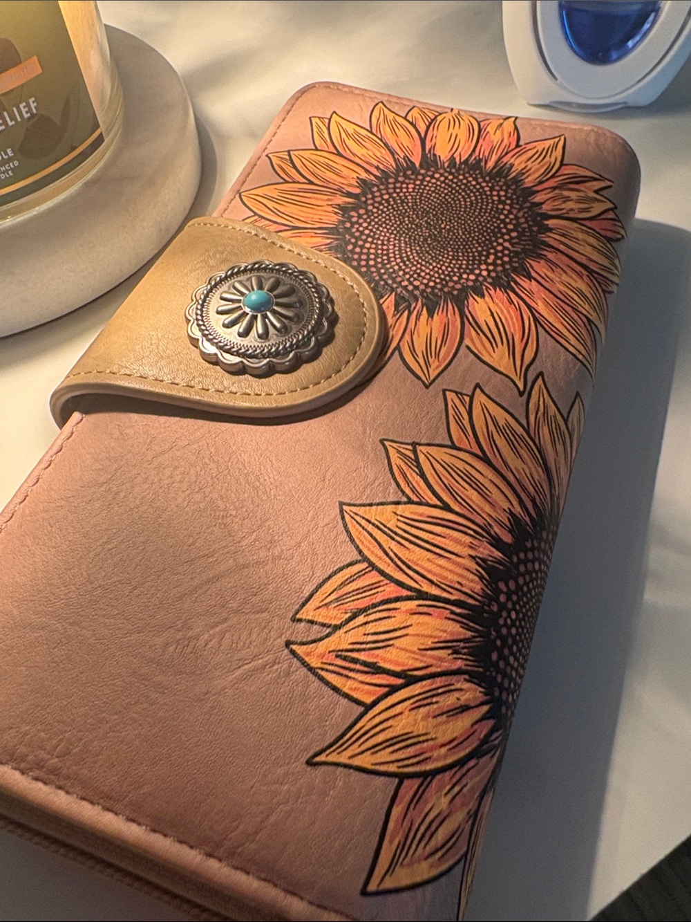 MONTANA WEST VINTAGE SUNFLOWER ZIPPER WALLET - Picture 5 of 7